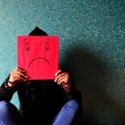 Avert Negative Emotions On Your Company By Enhancing Online Reputation Management